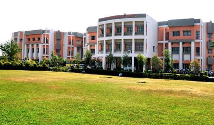 Patel College of Science and Technology Indore Campus Building photo 1